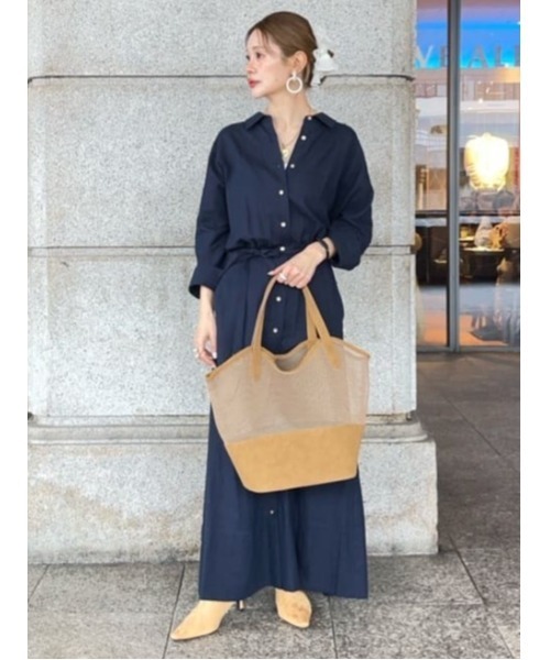 Te chichi(テチチ)の「レーヨンリネン共ベルトシャツワンピース(ワンピース・レディース・ベージュ/ネイビー/グリーン・F)」の4枚目の写真