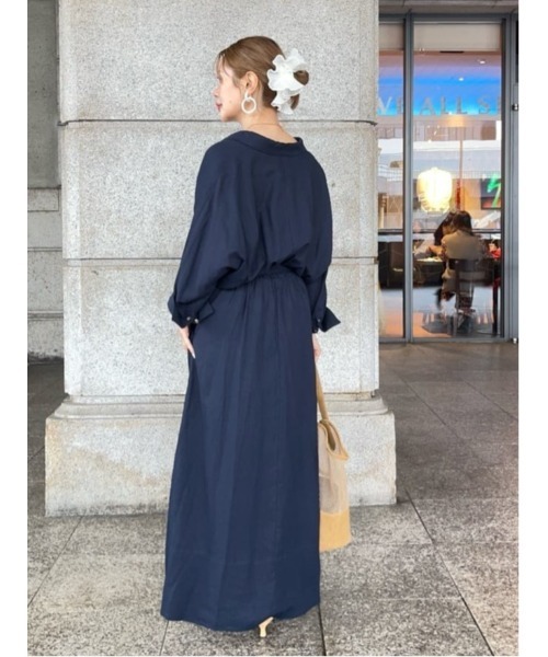 Te chichi(テチチ)の「レーヨンリネン共ベルトシャツワンピース(ワンピース・レディース・ベージュ/ネイビー/グリーン・F)」の5枚目の写真