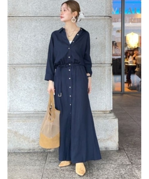 Te chichi(テチチ)の「レーヨンリネン共ベルトシャツワンピース(ワンピース・レディース・ベージュ/ネイビー/グリーン・F)」の6枚目の写真