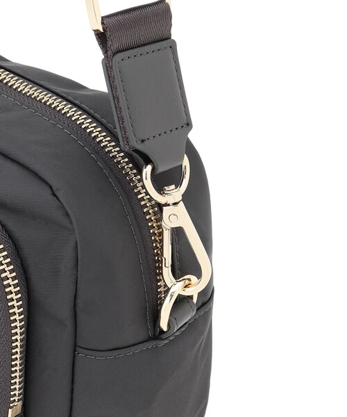 TOCCA(トッカ)の「CUSCINO POCHETTE ショルダーバッグ(ショルダーバッグ・レディース・ブラック系/ベージュ系/ライトグレー系・F)」の21枚目の写真