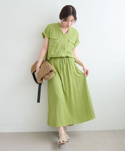 le.coeur blanc(ルクールブラン)の「リネンライクフロントポケットワンピース(ワンピース・レディース・アイボリー/ライトグリーン/チャコールグレー/モカ・38)」の4枚目の写真