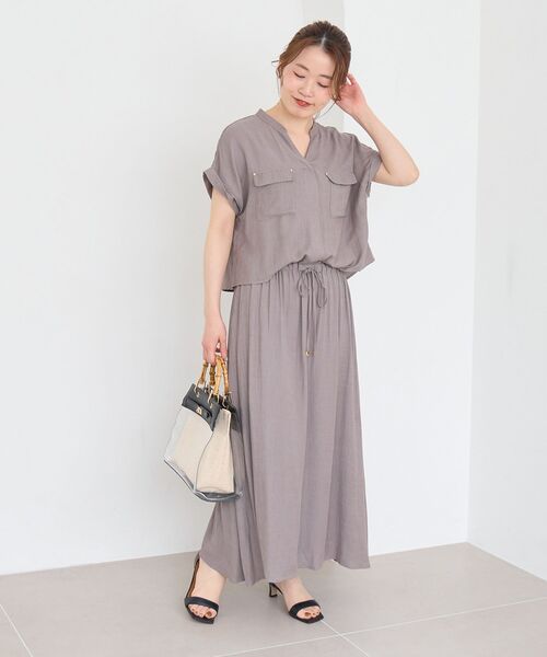 le.coeur blanc(ルクールブラン)の「リネンライクフロントポケットワンピース(ワンピース・レディース・アイボリー/ライトグリーン/チャコールグレー/モカ・38)」の3枚目の写真