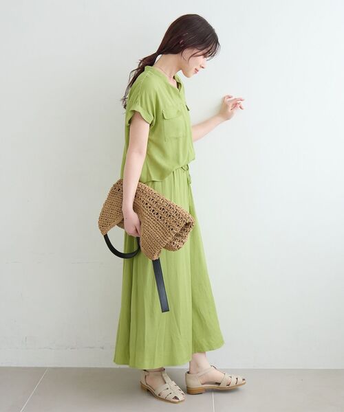 le.coeur blanc(ルクールブラン)の「リネンライクフロントポケットワンピース(ワンピース・レディース・アイボリー/ライトグリーン/チャコールグレー/モカ・38)」の9枚目の写真