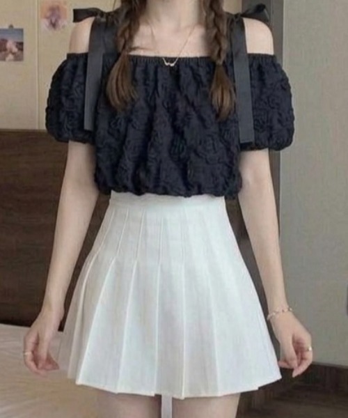 Teem Store（チームストア）の「リボンショルダー フラワージャガード オフショルトップス（シャツ/ブラウス・レディース・ホワイト・S/M）」の4枚目の写真