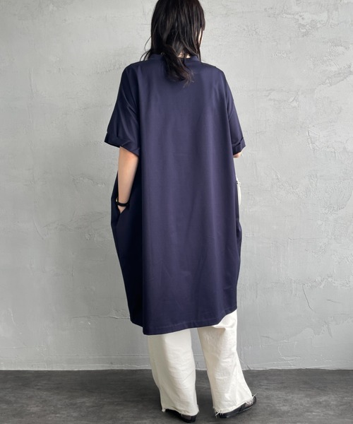 mizuiroind（ミズイロインド）の「[mizuiro ind/ミズイロインド] ロールスリーブ ワイドシルエットワンピース（ワンピース・レディース・グレイッシュベージュ/ネイビー/オフホワイト/ブラック・F）」の10枚目の写真
