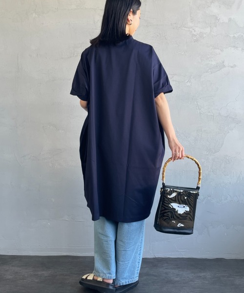 mizuiroind（ミズイロインド）の「[mizuiro ind/ミズイロインド] ロールスリーブ ワイドシルエットワンピース（ワンピース・レディース・グレイッシュベージュ/ネイビー/オフホワイト/ブラック・F）」の16枚目の写真