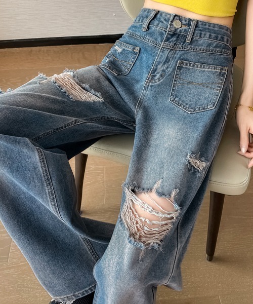 AMAJI(アマジ)の「ダメージ加工 ナローワイド デニムパンツ(デニムパンツ・レディース・ライトブルー/ブルー・MEDIUM/SMALL/X-LARGE/LARGE)」の7枚目の写真