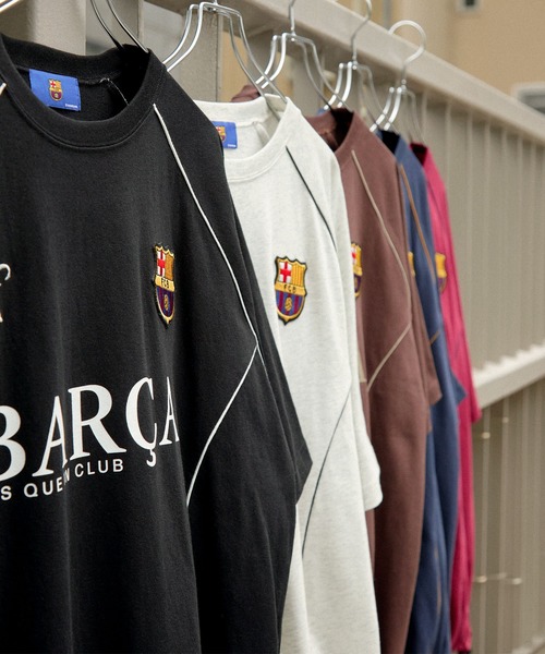 MONO-MART(モノマート)の「【FC BARCELONA/FCバルセロナ】別注ドローコードラグラン袖サッカーゲームデザインTシャツ(Tシャツ/カットソー・メンズ・オートミール/ブラック/ダークネイビー/ワイン/ブラウン・M/L)」の7枚目の写真