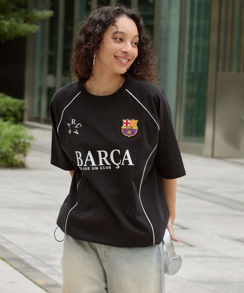 MONO-MART(モノマート)の「【FC BARCELONA/FCバルセロナ】別注ドローコードラグラン袖サッカーゲームデザインTシャツ(Tシャツ/カットソー・メンズ・オートミール/ブラック/ダークネイビー/ワイン/ブラウン・M/L)」の16枚目の写真
