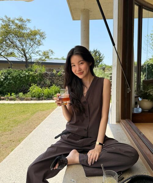 WEDNESDAYOASISFORWOMEN（ウェンズデー オアシス フォー ウーマン）の「ブライトン コットンベスト_DARK BROWN(WB6OT08)（ベスト・レディース・ダークブラウン・SMALL/MEDIUM）」の5枚目の写真