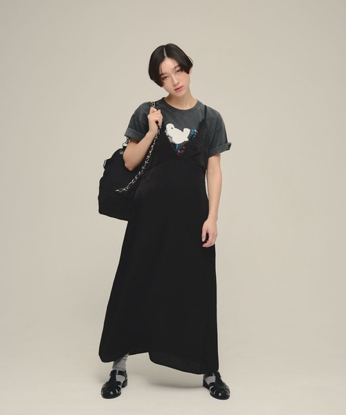 eL(エル)の「【eL】Satin Salopette One-piece/668776(ワンピース・レディース・ブラック/ベージュ・FREE)」の4枚目の写真