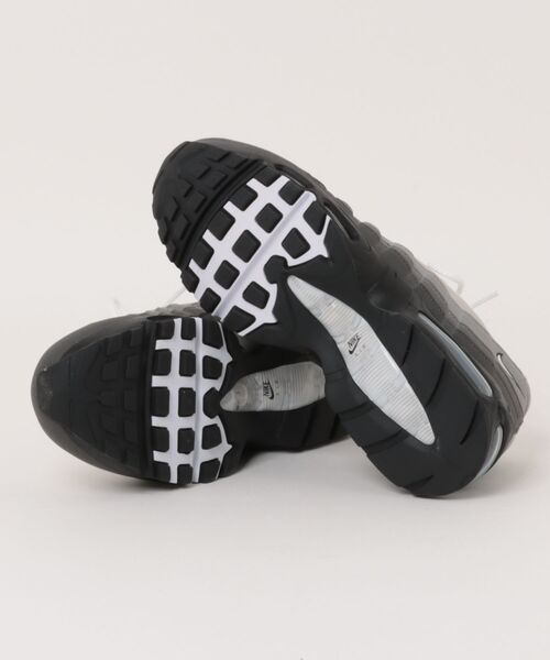 NIKE（ナイキ）の「【NIKE】Air Max 95 Big Bubble / ナイキ エア マックス 95 ビッグバブル HM4740-007（スニーカー・メンズ・ブラック・27.5/27/28/26.5/28.5）」の3枚目の写真