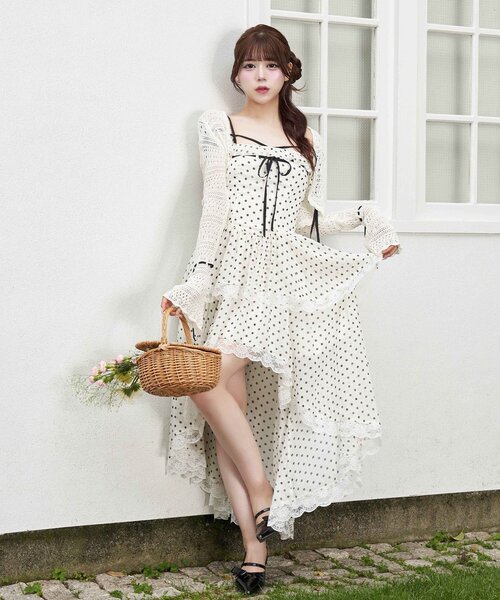 Belle Charme（ベルシャルム）の「【Belle Charme】Chiffon Tiered Onepiece（ワンピース・レディース・ピンク/オフホワイト/ブラック・FREE）」の8枚目の写真
