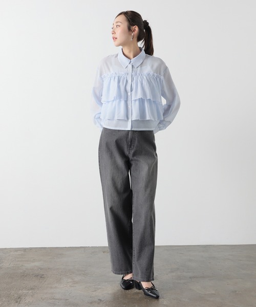 Honeys(ハニーズ)の「ショート丈フリルシャツ(シャツ/ブラウス・レディース・ベージュ系その他/ホワイト×ブルー/ブラック×グレー・S/M/L)」の6枚目の写真