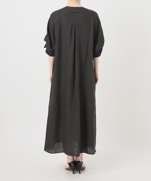 Spick & Span(スピックアンドスパン)の「TICCA リネンツイストスリーブワンピース(ワンピース・レディース・ブラック系その他/ブラウン・FREE)」の5枚目の写真