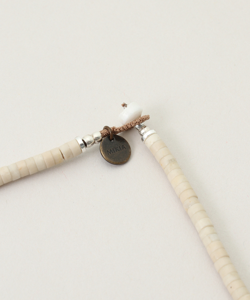 FRAMeWORK(フレームワーク)の「MIKIA/ミキア 別注fossiljasper/turquoise ネックレス40(ネックレス・レディース・ホワイト・FREE)」の3枚目の写真