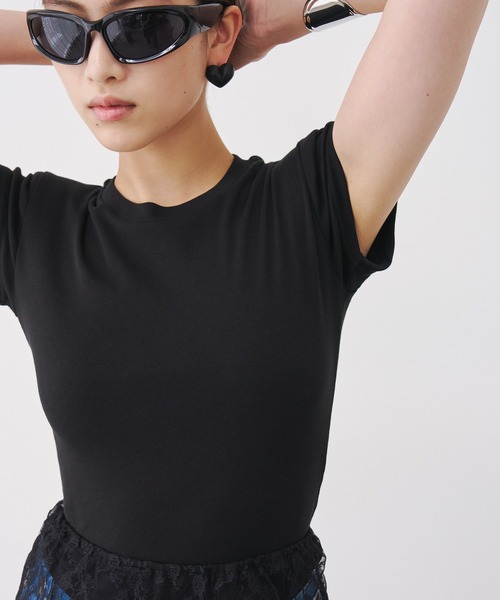 SOEMIN(ソミン)の「【SELECT】Shoulder pad mini T-shirt/ショルダーパッドミニTシャツ(Tシャツ/カットソー・レディース・ブラック/ホワイト・FREE)」の18枚目の写真