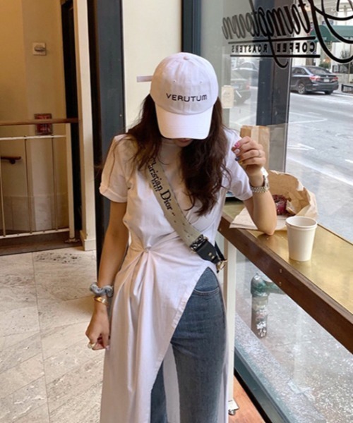 FAVORITO（ファヴォリート）の「スリットTEEワンピース（Tシャツ/カットソー・レディース・ホワイト/ブラック・F）」の9枚目の写真