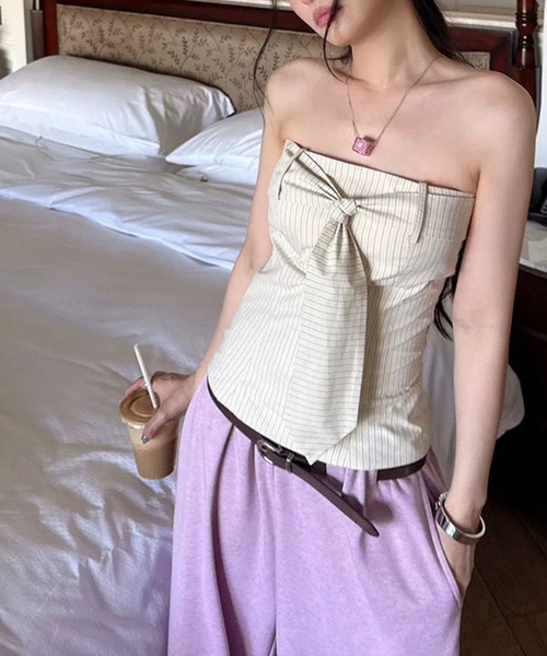 LYEON（リヨン）の「ネクタイリボンベアトップス（チューブトップ・レディース・ベージュ/ブラック・FREE）」の9枚目の写真