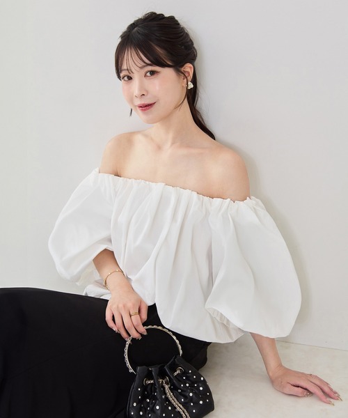 Leja(レジャ)の「【LEJA】2WAYショルダーリボンバルーンオフショルトップス(シャツ/ブラウス・レディース・ブラック/ホワイト/ピンク・FREE)」の6枚目の写真