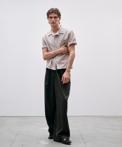 Adoon plain(アドーンプレーン)の「Function Linen Like Shirt / ファンクションリネンライクシャツ(シャツ/ブラウス・メンズ・チャコールグレー/ベージュ/ブラック・LARGE/MEDIUM)」の19枚目の写真
