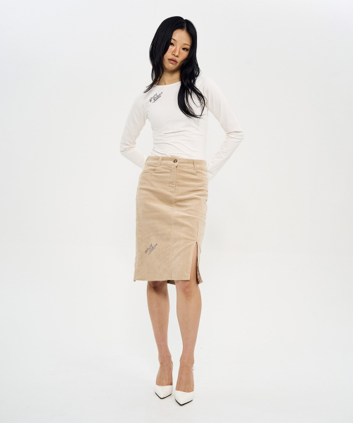 WORLDDILEMA(ワールドジレンマ)の「SIGN PRINTING STRETCH TIGHT T-SHIRTS (WHITE)(Tシャツ/カットソー・レディース・ホワイト・LARGE/MEDIUM)」の3枚目の写真