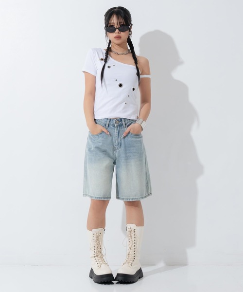 ANAP(アナップ)の「ハトメデザイン アシメトップス Tシャツ(Tシャツ/カットソー・レディース・ホワイト/ブラック/イエロー・F)」の9枚目の写真