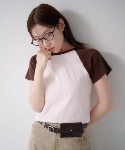 Kastane(カスタネ)の「【WEB先行】ラグランちびTEE(Tシャツ/カットソー・レディース・ピンク/ブルー系その他/アイボリー・FREE)」の3枚目の写真