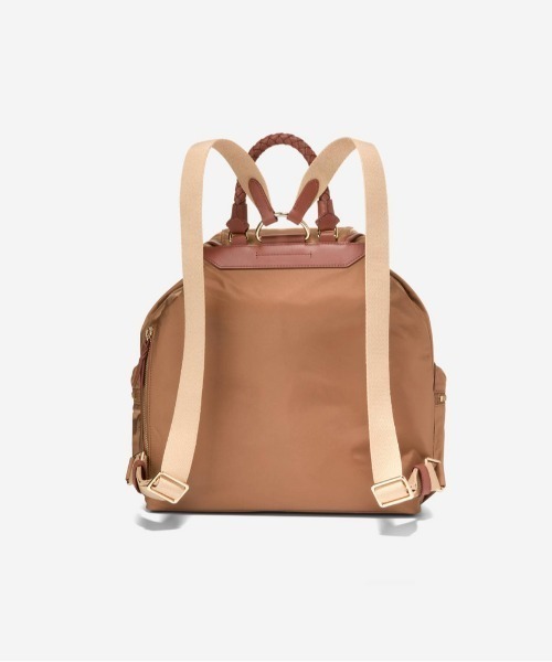 COLE HAAN(コールハーン)の「シブヤ シリーズ ナイロン バックパック womens(バックパック/リュック・レディース・ブラウン・OSFA)」の2枚目の写真