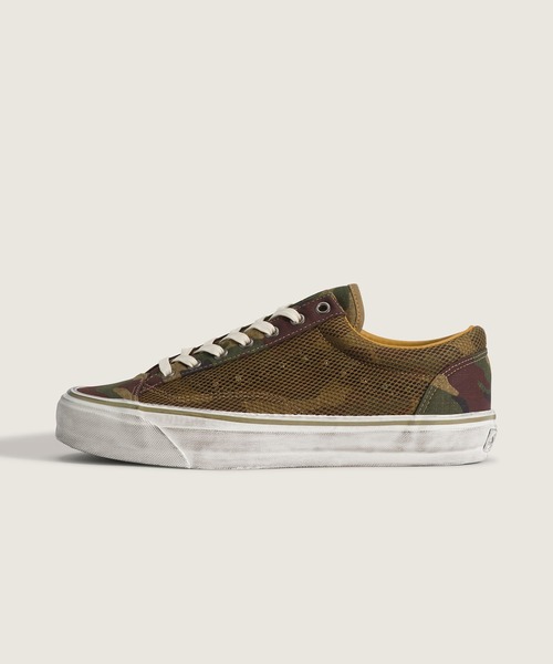 VANS(バンズ)の「VANS PREMIUM オールドスクール 36 コンバット / LX Old Skool 36 Combat WOODLAN VN000D9RWVD1(スニーカー・メンズ・カモフラージュ・11/8/10/9/8.5/9.5/10.5/11.5/7.5/12)」の1枚目の写真