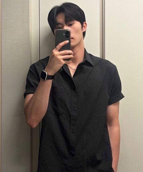 KANEITEI（カネイテイ）の「CHECK HALF SHIRT (NAVY)（シャツ/ブラウス・レディース・ネイビー・MEDIUM/LARGE/X-LARGE）」の3枚目の写真