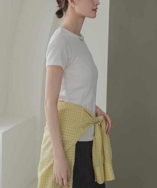URBAN RESEARCH(アーバンリサーチ)の「THYARD コンパクトTシャツ(Tシャツ/カットソー・レディース・オフホワイト/ブラウン/ブラック・FREE)」の5枚目の写真