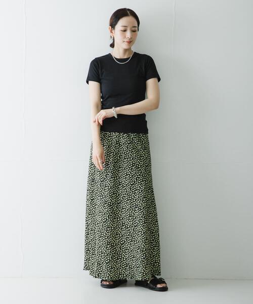 URBAN RESEARCH(アーバンリサーチ)の「THYARD コンパクトTシャツ(Tシャツ/カットソー・レディース・オフホワイト/ブラウン/ブラック・FREE)」の19枚目の写真