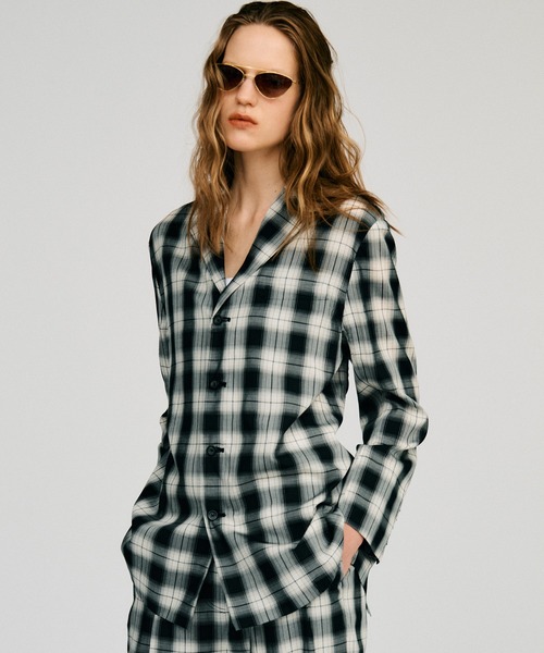 PRANK PROJECT(プランクプロジェクト)の「【2026Autumn Pre-Order】シルキーシングルシャツジャケット / Silky Single Shirt Jacket(テーラードジャケット・レディース・ピンク/マルチ/ブラック・FREE)」の13枚目の写真
