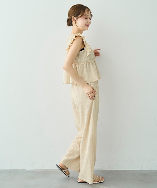 mil（ミル）の「[セットアップ] フリルブラウス×リラックスパンツ【588206】（サロペット/オーバーオール・レディース・ダークブラウン/サンドベージュ/ブラック・FREE/S/XS）」の18枚目の写真