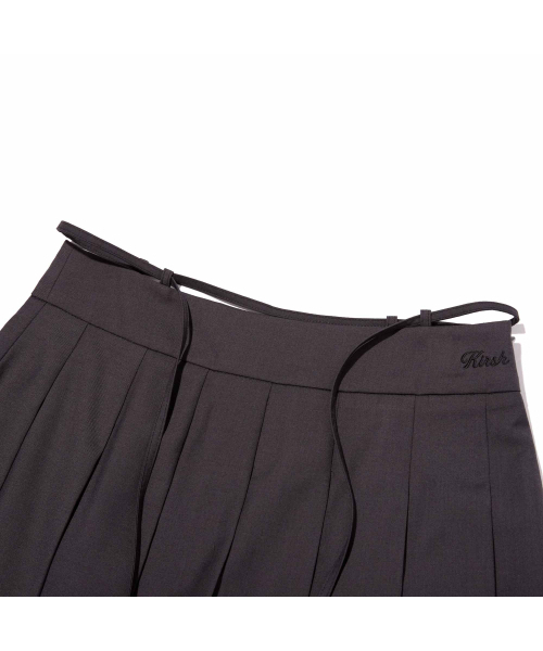 KIRSH（キルシー）の「イナーパンツディテールミニプリーツスカート[チャコール]（スカート・レディース・その他・SMALL/MEDIUM）」の3枚目の写真