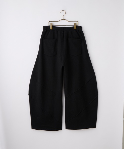 cussil(クシル)の「【cussil/クシル】スパイラルシームカーブデザインワイドスウェットパンツ(スウェットパンツ・メンズ・グレー/ブラック・S/L/M)」の18枚目の写真