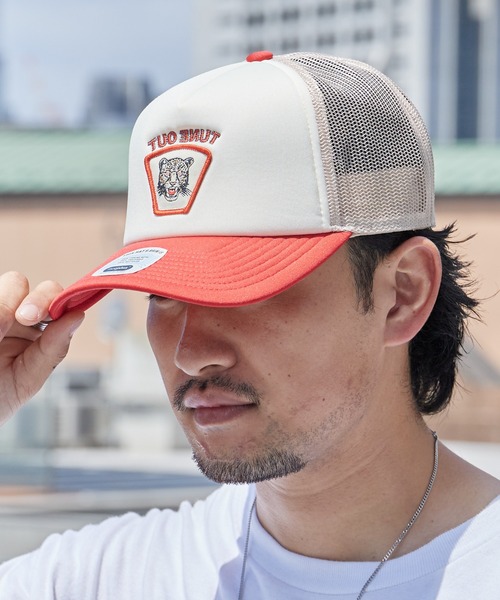 BRIXTON(ブリクストン)の「BRIXTON/ブリクストン LOST IN REALITY NP MP TRUCKER / PEGASUS C NP MP TRUCKER / TROPHY HORSE C NP MP SNPBK 帽子 キャップ フロント刺繍 配色 ツートン バイカラー カーブバイザー メンズ レディース 2026年 夏 夏服(キャップ・メンズ・ホワイト×レッド/ブラック×ホワイト/ホワイト×ネイビー・ONE SIZE)」の2枚目の写真