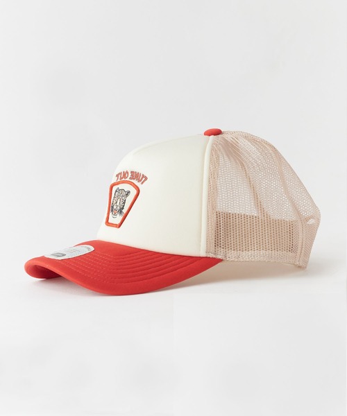 BRIXTON(ブリクストン)の「BRIXTON/ブリクストン LOST IN REALITY NP MP TRUCKER / PEGASUS C NP MP TRUCKER / TROPHY HORSE C NP MP SNPBK 帽子 キャップ フロント刺繍 配色 ツートン バイカラー カーブバイザー メンズ レディース 2026年 夏 夏服(キャップ・メンズ・ホワイト×レッド/ブラック×ホワイト/ホワイト×ネイビー・ONE SIZE)」の4枚目の写真