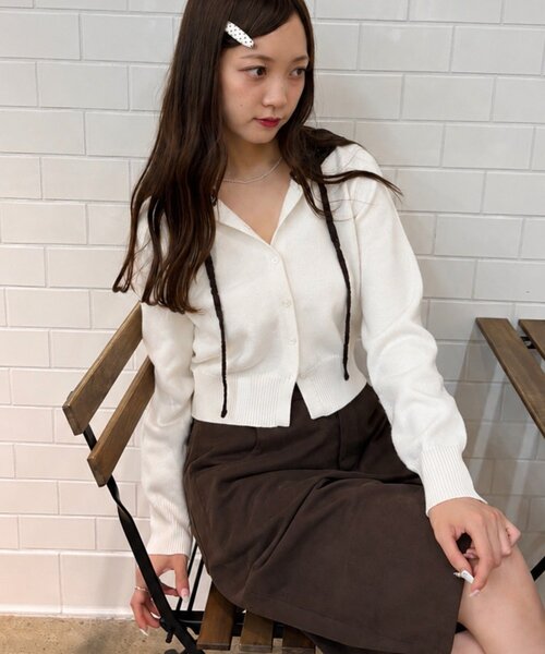 w closet(ダブルクローゼット)の「レースフーディーニットカーデ(ニット/セーター・レディース・グリーン/ブルー/アイボリー/チャコールグレー/ブラウン・FREE)」の6枚目の写真