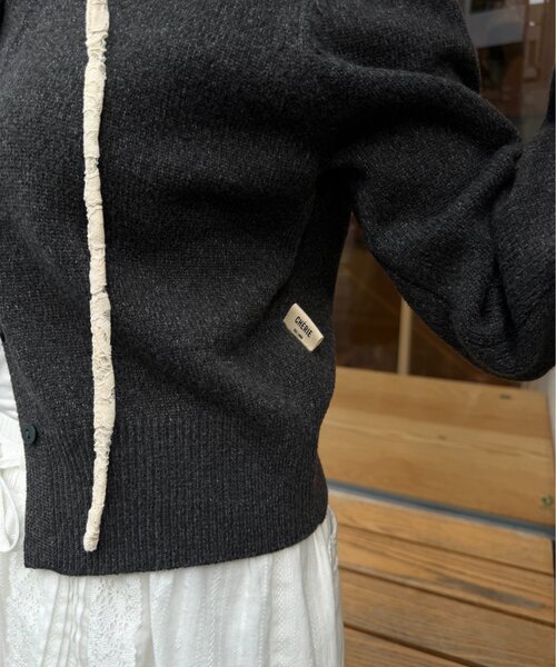 w closet(ダブルクローゼット)の「レースフーディーニットカーデ(ニット/セーター・レディース・グリーン/ブルー/アイボリー/チャコールグレー/ブラウン・FREE)」の19枚目の写真