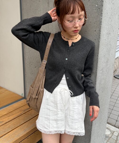 w closet(ダブルクローゼット)の「レースフーディーニットカーデ(ニット/セーター・レディース・グリーン/ブルー/アイボリー/チャコールグレー/ブラウン・FREE)」の22枚目の写真