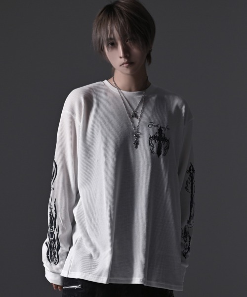 RUDOL(ルドル)の「『RUDOL/ルドル』クロススカルグラフィックワッフルロンT(Tシャツ/カットソー・メンズ・ホワイト/ブラック/ブラック系1/ホワイト系1・L/M)」の5枚目の写真