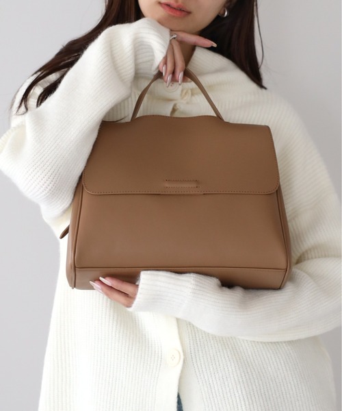 &MARKS(アンドマークス)の「C33【本革】2WAYフラップハンドバッグ(ハンドバッグ・レディース・ブラウン/ブラック/ホワイト×ブラウン/グレー・FREE)」の6枚目の写真