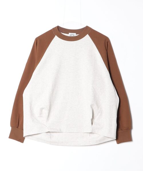 BEAVER(ビーバー)の「B omnivore/ビーオムニボー 裾タックバルーンロングスリーブTee(Tシャツ/カットソー・レディース・ブラウン/ブラック・1)」の2枚目の写真