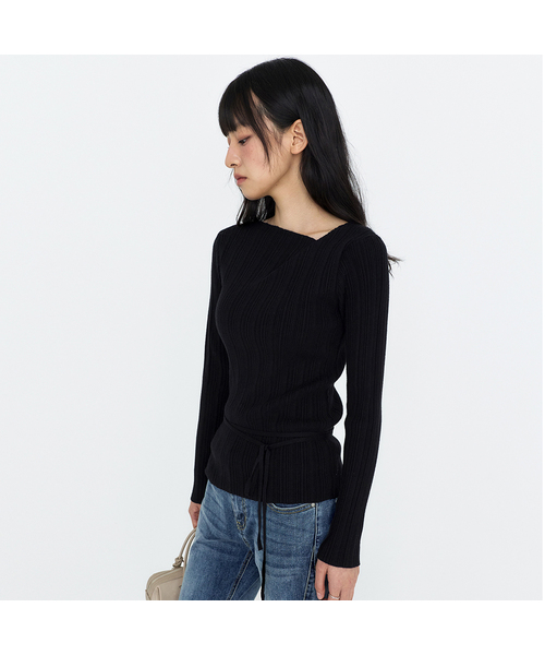 MONGDOL(モンドル)の「ドレープネックリブニットトップ MDKT113_5 カラー(ニット/セーター・レディース・ブラック/ダークグレー/オートミール/スカイブルー/アイボリー・F)」の2枚目の写真
