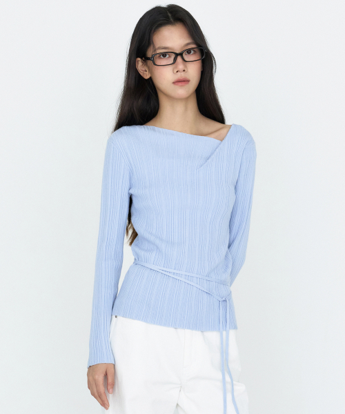 MONGDOL(モンドル)の「ドレープネックリブニットトップ MDKT113_5 カラー(ニット/セーター・レディース・ブラック/ダークグレー/オートミール/スカイブルー/アイボリー・F)」の8枚目の写真