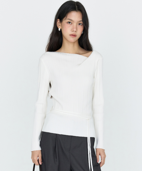 MONGDOL(モンドル)の「ドレープネックリブニットトップ MDKT113_5 カラー(ニット/セーター・レディース・ブラック/ダークグレー/オートミール/スカイブルー/アイボリー・F)」の10枚目の写真
