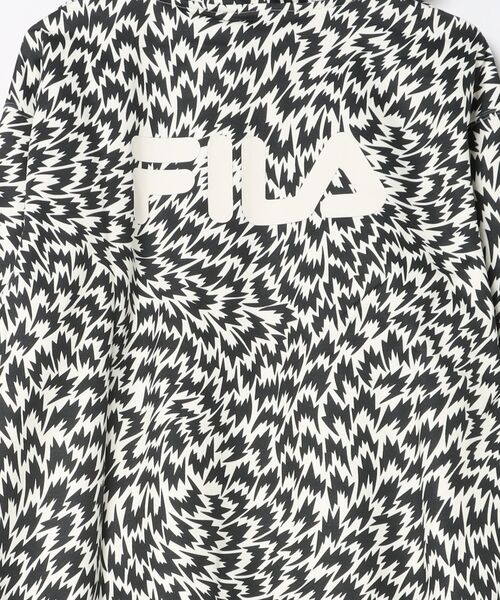 FILA（フィラ）の「《FILA》FILA SWEAT HOODIE（パーカー・レディース・ブラック/カーキ・S/L/M/XL）」の4枚目の写真