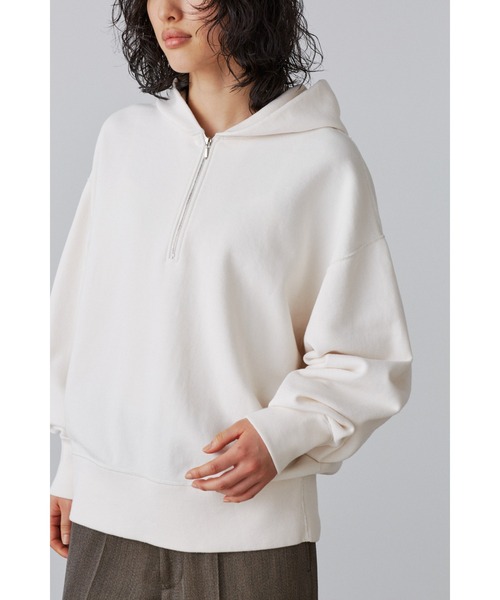 YLEVE（イレーヴ）の「YLEVE / COTTON FLEECE HOODIE（パーカー・レディース・ホワイト・1）」の6枚目の写真